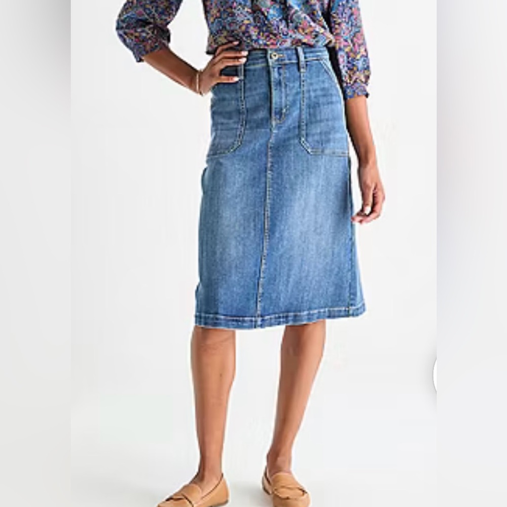 St. John’s Bay A-Line Flat Front Women’s Size 10 Stretch Blue Denim Skirt
